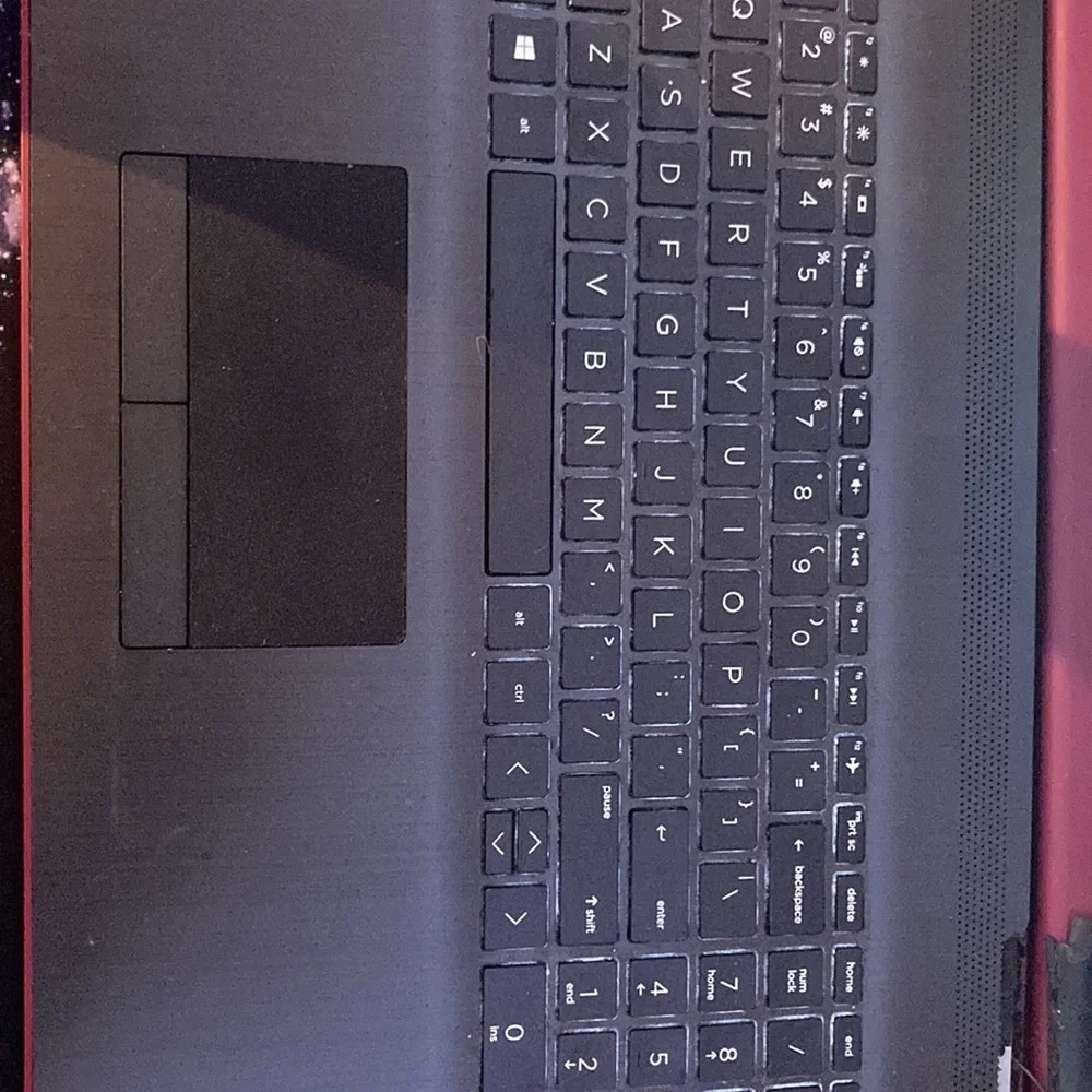 Gaming laptop (24 inch)